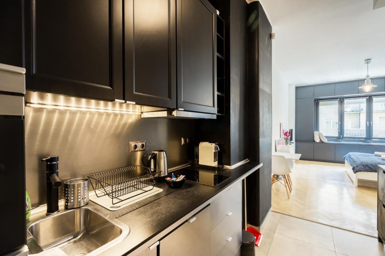 Bright Studio With Parliament View, Free Parking Budapeste Exterior foto