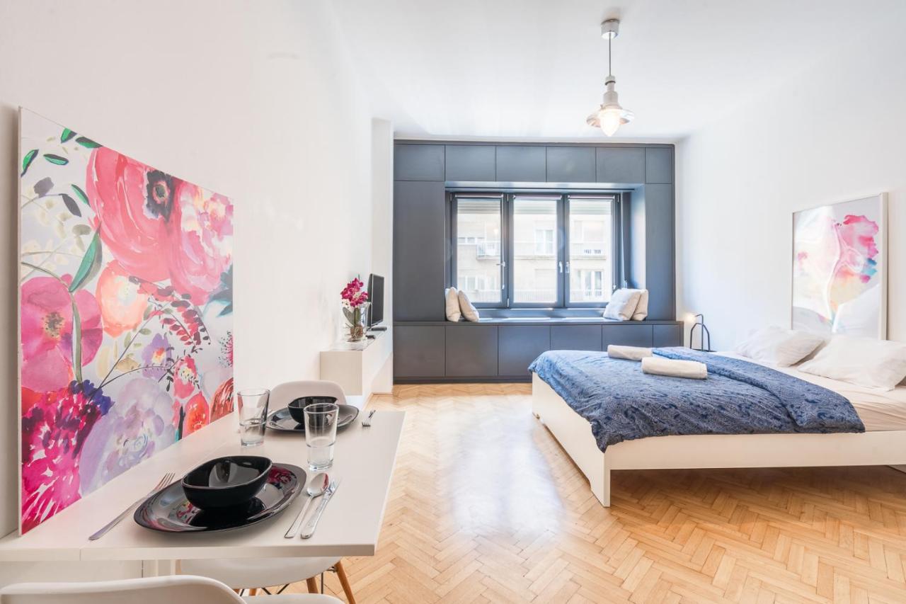 Bright Studio With Parliament View, Free Parking Budapeste Exterior foto