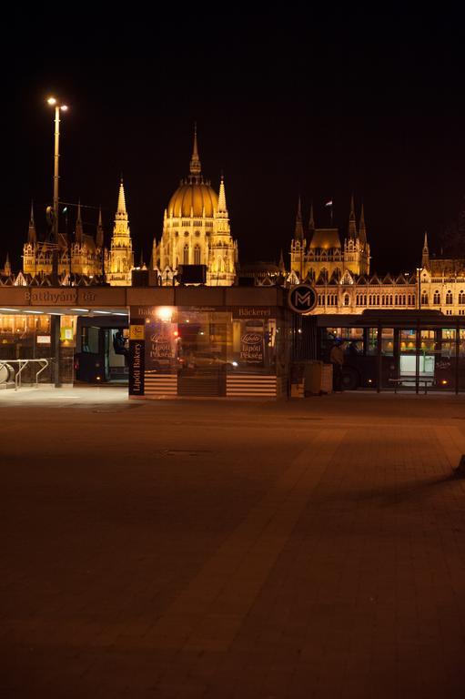 Bright Studio With Parliament View, Free Parking Budapeste Quarto foto